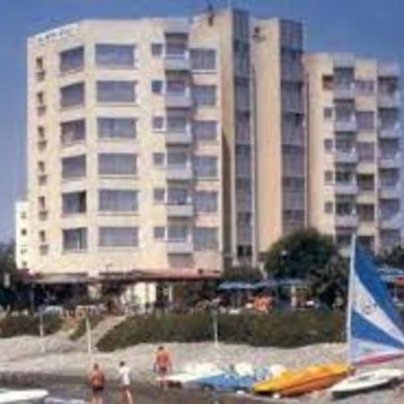 Atlantica Balmyra Beach Limassol Exteriör bild